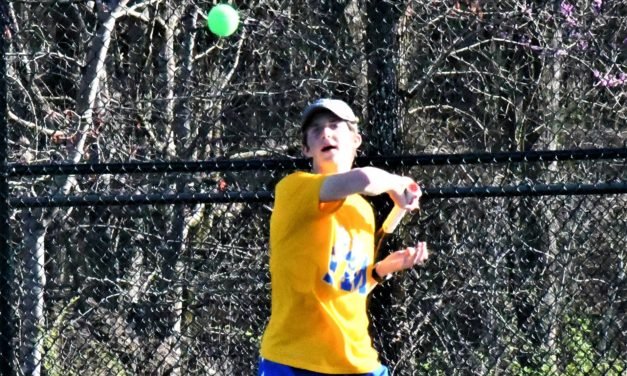Jackets tennis sweeps Catawba Ridge