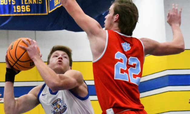 Fort Mill, Catawba Ridge teams pick up wins to open Milltown Classic basketball tourney