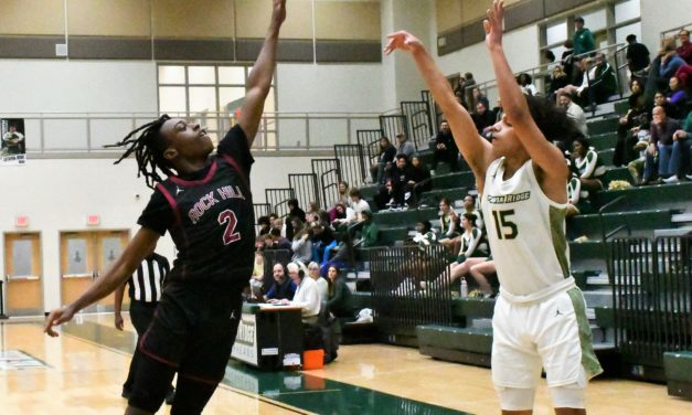 Catawba Ridge basketball cruises to win over the Bearcats