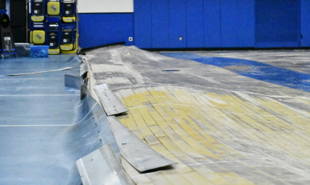 Broken water pipe floods Fort Mill gym, wrestling room