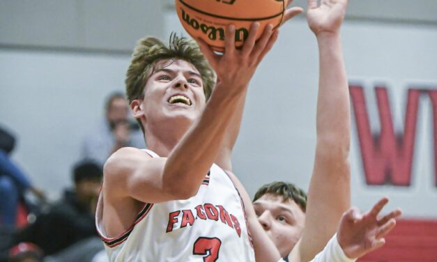 Falcons swept by Blue Eagles to open region play