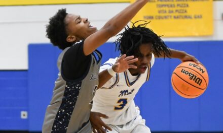 Fort Mill’s defense shuts down Clover in boys’ hoops win