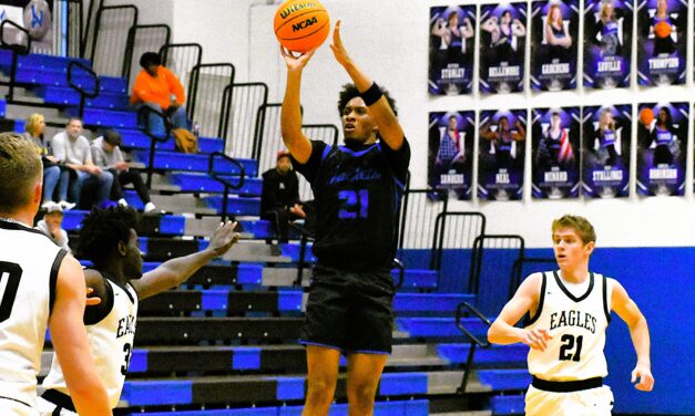 Jackets can’t overcome slow start; drops first game of the season (Nov. 28 Roundup)